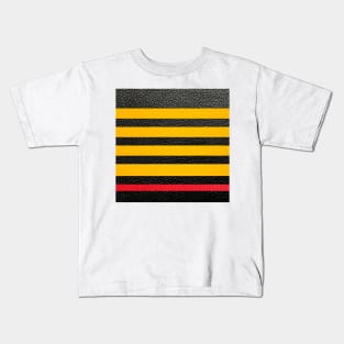 ART leather black with yellow Kids T-Shirt